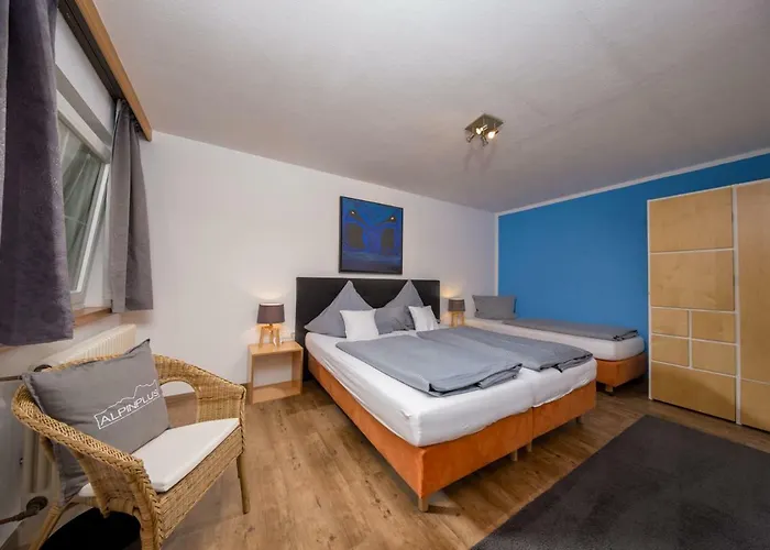 Alpinplus アパート *